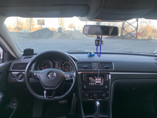 Белый Фольксваген Пассат, объемом двигателя 1.8 л и пробегом 140 тыс. км за 12700 $, фото 7 на Automoto.ua