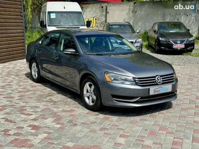 Белый Фольксваген Пассат, объемом двигателя 2 л и пробегом 125 тыс. км за 9500 $, фото 4 на Automoto.ua