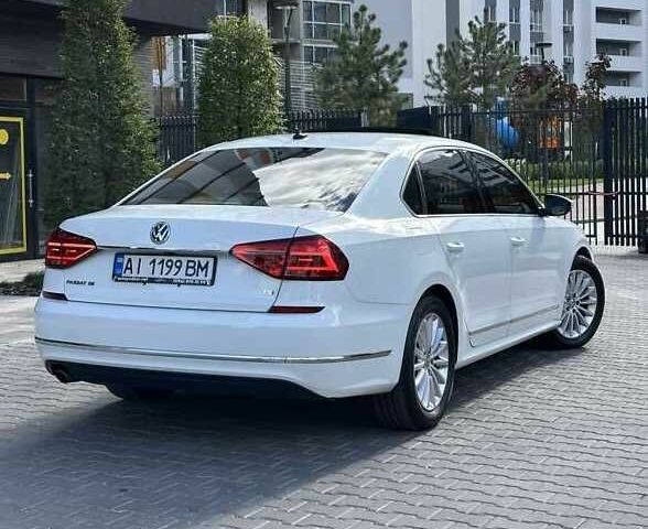 Білий Фольксваген Пассат, об'ємом двигуна 1.8 л та пробігом 110 тис. км за 8000 $, фото 1 на Automoto.ua