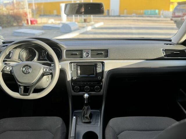 Белый Фольксваген Пассат, объемом двигателя 1.8 л и пробегом 107 тыс. км за 12300 $, фото 8 на Automoto.ua