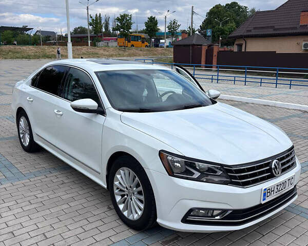 Белый Фольксваген Пассат, объемом двигателя 1.8 л и пробегом 79 тыс. км за 14900 $, фото 8 на Automoto.ua