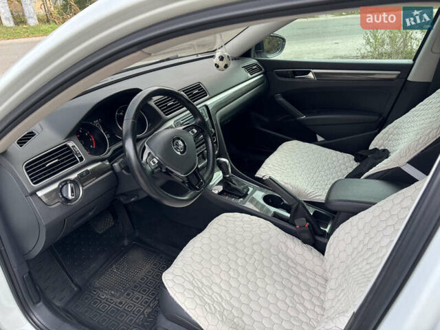 Белый Фольксваген Пассат, объемом двигателя 1.8 л и пробегом 174 тыс. км за 17300 $, фото 11 на Automoto.ua