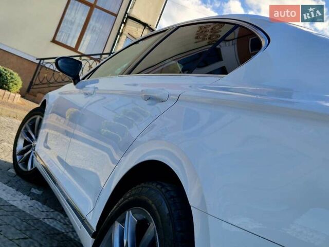 Белый Фольксваген Пассат, объемом двигателя 1.97 л и пробегом 307 тыс. км за 16999 $, фото 34 на Automoto.ua