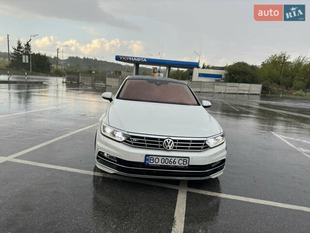 Белый Фольксваген Пассат, объемом двигателя 1.97 л и пробегом 206 тыс. км за 25000 $, фото 3 на Automoto.ua