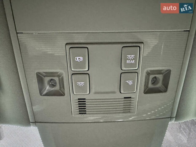 Белый Фольксваген Пассат, объемом двигателя 1.97 л и пробегом 206 тыс. км за 25000 $, фото 22 на Automoto.ua