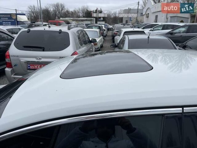 Белый Фольксваген Пассат, объемом двигателя 1.8 л и пробегом 218 тыс. км за 13500 $, фото 17 на Automoto.ua