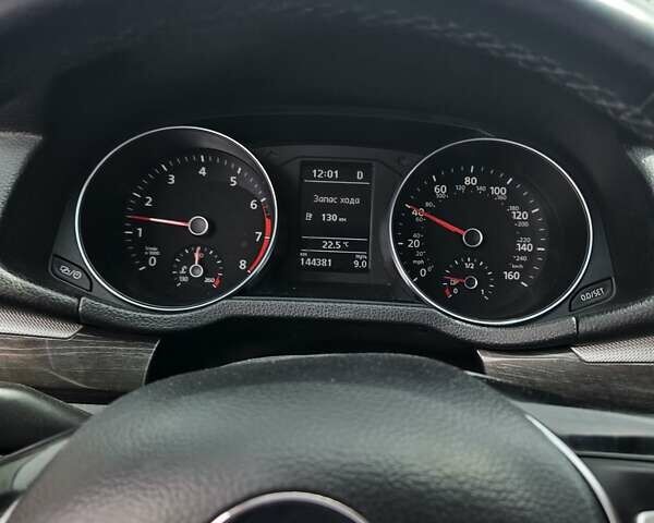 Белый Фольксваген Пассат, объемом двигателя 1.8 л и пробегом 150 тыс. км за 12500 $, фото 9 на Automoto.ua