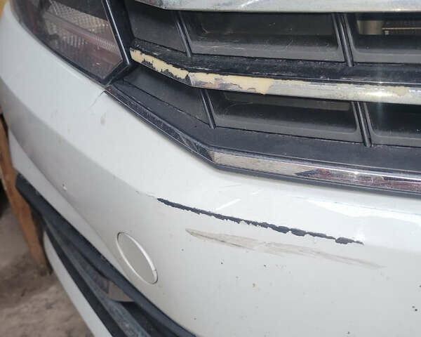 Белый Фольксваген Пассат, объемом двигателя 1.8 л и пробегом 87 тыс. км за 13000 $, фото 8 на Automoto.ua