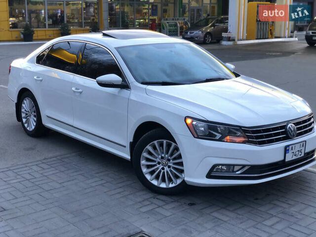 Белый Фольксваген Пассат, объемом двигателя 1.8 л и пробегом 213 тыс. км за 12500 $, фото 2 на Automoto.ua