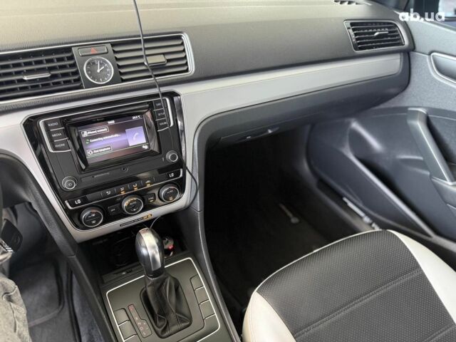 Белый Фольксваген Пассат, объемом двигателя 1.8 л и пробегом 107 тыс. км за 12790 $, фото 26 на Automoto.ua