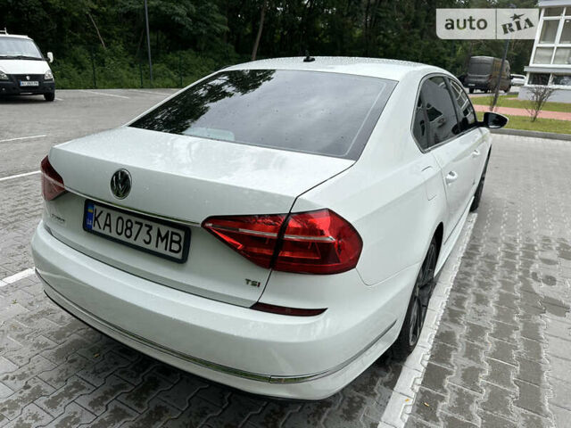 Белый Фольксваген Пассат, объемом двигателя 1.8 л и пробегом 216 тыс. км за 12699 $, фото 3 на Automoto.ua