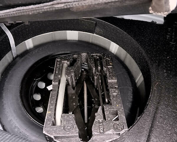 Белый Фольксваген Пассат, объемом двигателя 1.8 л и пробегом 131 тыс. км за 7000 $, фото 8 на Automoto.ua