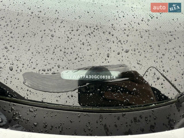 Белый Фольксваген Пассат, объемом двигателя 1.8 л и пробегом 147 тыс. км за 12399 $, фото 14 на Automoto.ua