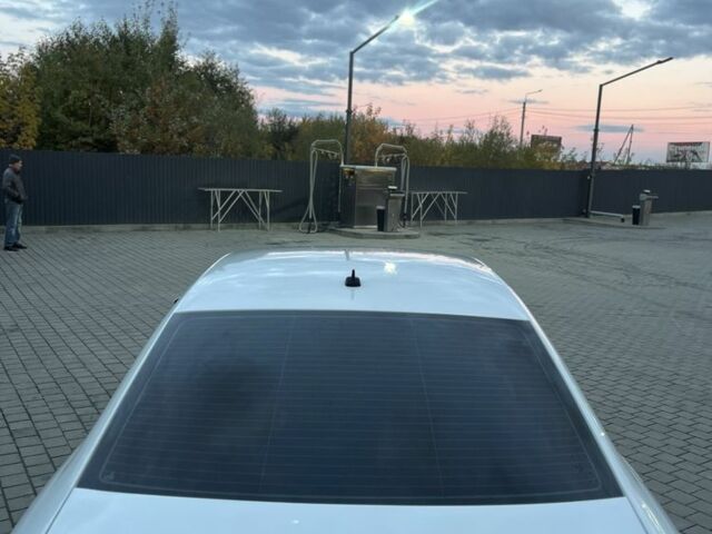 Білий Фольксваген Пассат, об'ємом двигуна 1.8 л та пробігом 138 тис. км за 11900 $, фото 4 на Automoto.ua