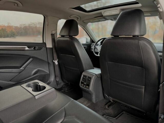 Белый Фольксваген Пассат, объемом двигателя 1.8 л и пробегом 165 тыс. км за 12199 $, фото 22 на Automoto.ua