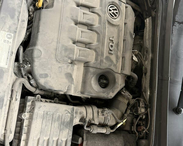 Белый Фольксваген Пассат, объемом двигателя 1.97 л и пробегом 260 тыс. км за 14500 $, фото 18 на Automoto.ua