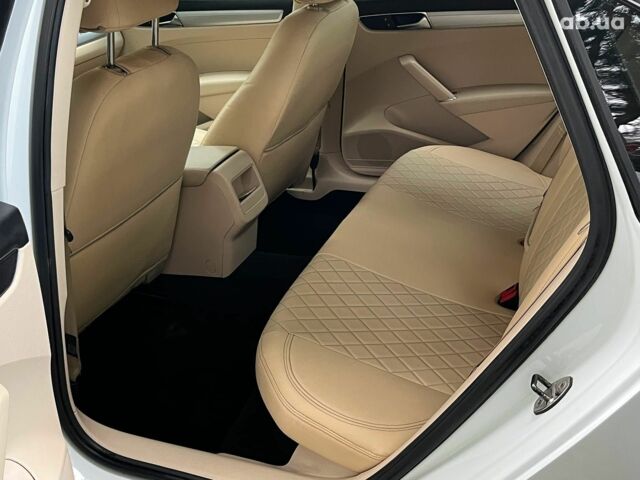 Білий Фольксваген Пассат, об'ємом двигуна 1.8 л та пробігом 162 тис. км за 12940 $, фото 22 на Automoto.ua