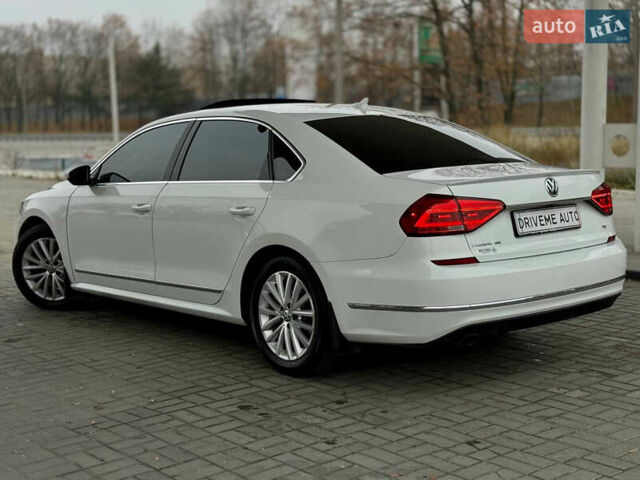 Белый Фольксваген Пассат, объемом двигателя 1.8 л и пробегом 165 тыс. км за 12299 $, фото 6 на Automoto.ua