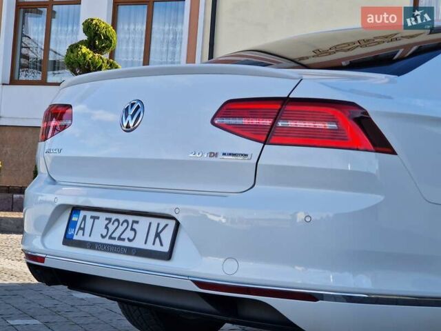 Белый Фольксваген Пассат, объемом двигателя 1.97 л и пробегом 307 тыс. км за 16999 $, фото 45 на Automoto.ua