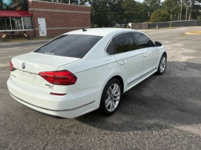 Білий Фольксваген Пассат, об'ємом двигуна 1.8 л та пробігом 77 тис. км за 2600 $, фото 6 на Automoto.ua