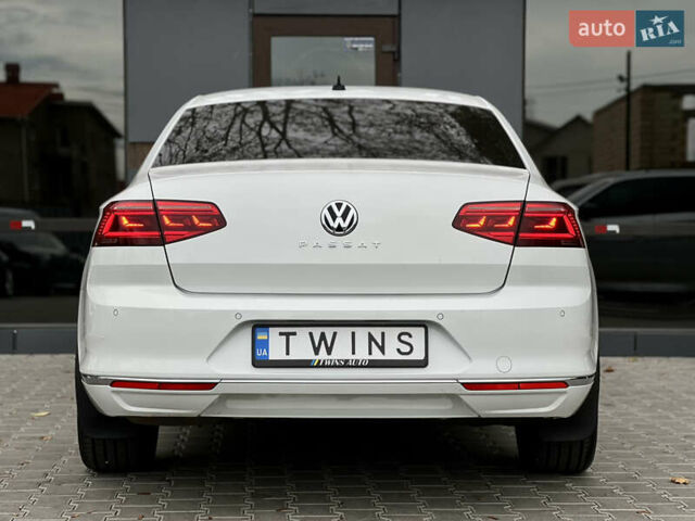 Білий Фольксваген Пассат, об'ємом двигуна 1.4 л та пробігом 248 тис. км за 14500 $, фото 4 на Automoto.ua