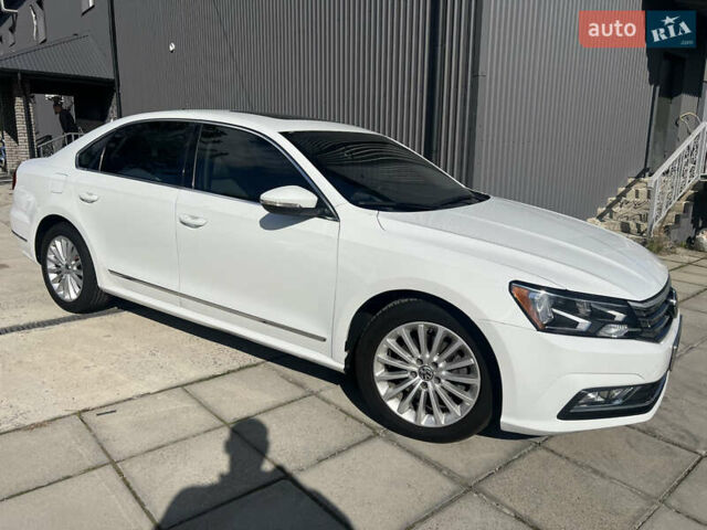 Белый Фольксваген Пассат, объемом двигателя 1.8 л и пробегом 199 тыс. км за 10700 $, фото 7 на Automoto.ua