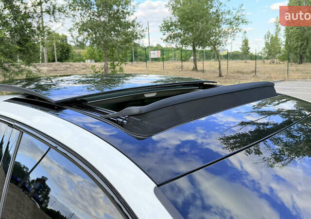 Белый Фольксваген Пассат, объемом двигателя 2 л и пробегом 138 тыс. км за 23900 $, фото 8 на Automoto.ua