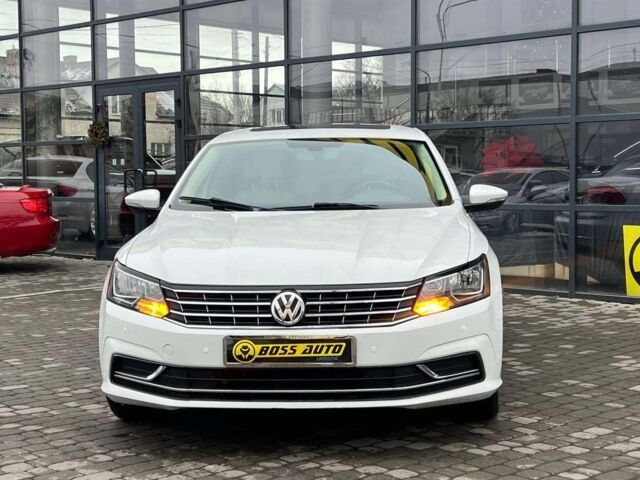 Білий Фольксваген Пассат, об'ємом двигуна 1.8 л та пробігом 119 тис. км за 14000 $, фото 1 на Automoto.ua