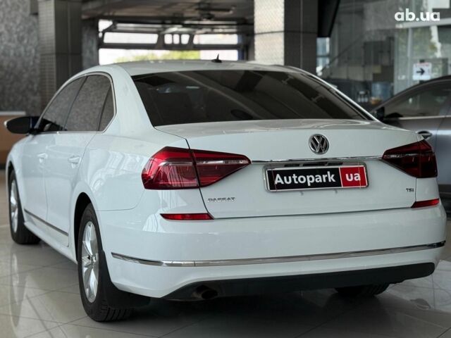 Белый Фольксваген Пассат, объемом двигателя 1.8 л и пробегом 107 тыс. км за 12790 $, фото 5 на Automoto.ua