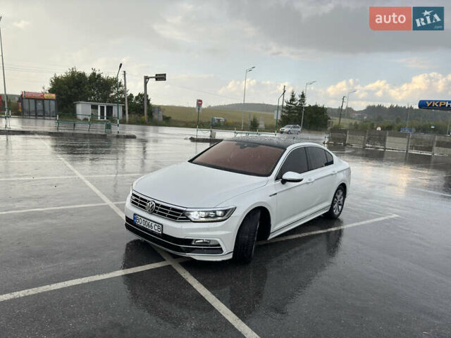 Белый Фольксваген Пассат, объемом двигателя 1.97 л и пробегом 206 тыс. км за 25000 $, фото 5 на Automoto.ua