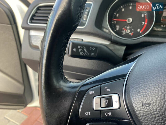 Белый Фольксваген Пассат, объемом двигателя 1.8 л и пробегом 171 тыс. км за 15100 $, фото 16 на Automoto.ua