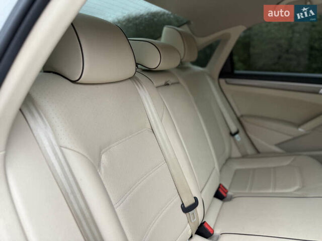 Белый Фольксваген Пассат, объемом двигателя 1.8 л и пробегом 233 тыс. км за 11900 $, фото 19 на Automoto.ua