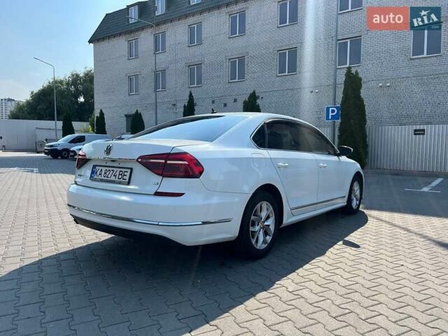 Білий Фольксваген Пассат, об'ємом двигуна 1.8 л та пробігом 132 тис. км за 12500 $, фото 4 на Automoto.ua