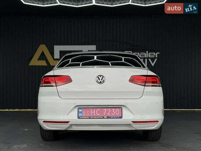Белый Фольксваген Пассат, объемом двигателя 2 л и пробегом 230 тыс. км за 14900 $, фото 18 на Automoto.ua