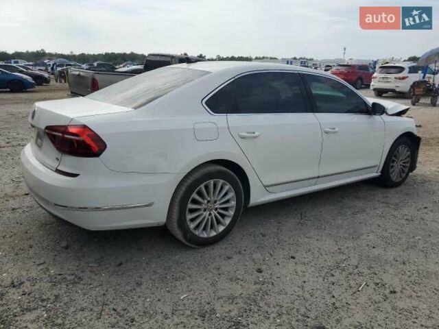 Белый Фольксваген Пассат, объемом двигателя 1.8 л и пробегом 131 тыс. км за 7000 $, фото 15 на Automoto.ua