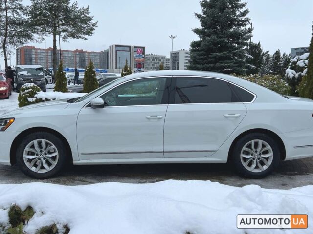 Белый Фольксваген Пассат, объемом двигателя 1.8 л и пробегом 118 тыс. км за 13700 $, фото 3 на Automoto.ua