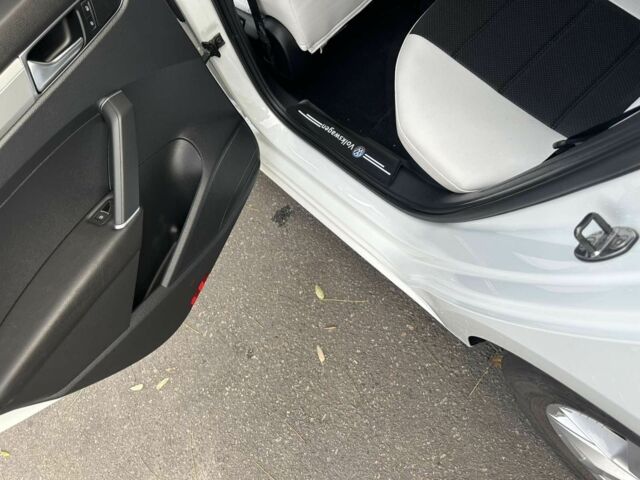 Белый Фольксваген Пассат, объемом двигателя 1.8 л и пробегом 107 тыс. км за 286 $, фото 8 на Automoto.ua