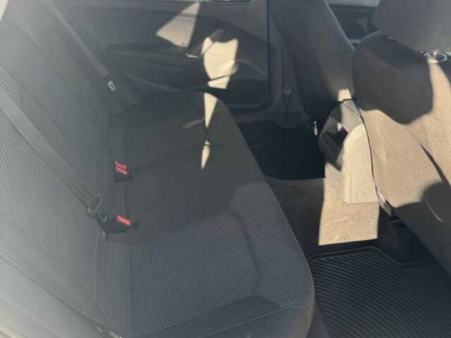 Белый Фольксваген Пассат, объемом двигателя 1.8 л и пробегом 107 тыс. км за 12300 $, фото 9 на Automoto.ua