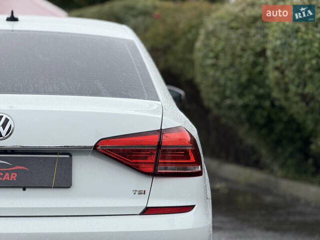 Белый Фольксваген Пассат, объемом двигателя 1.8 л и пробегом 233 тыс. км за 11900 $, фото 10 на Automoto.ua