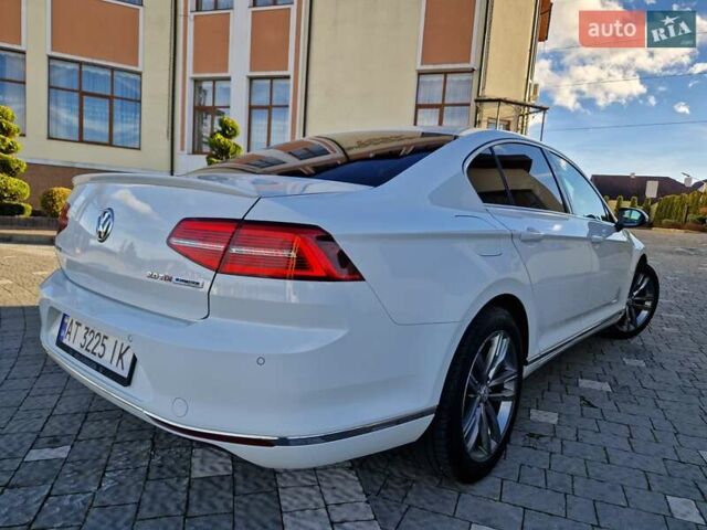 Белый Фольксваген Пассат, объемом двигателя 1.97 л и пробегом 307 тыс. км за 16999 $, фото 52 на Automoto.ua