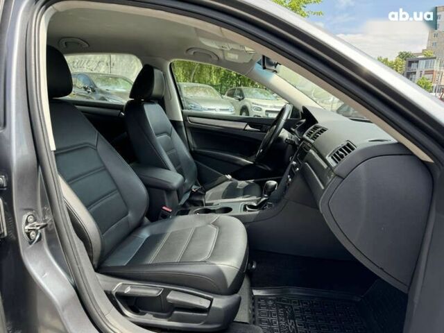 Белый Фольксваген Пассат, объемом двигателя 2 л и пробегом 125 тыс. км за 9500 $, фото 2 на Automoto.ua