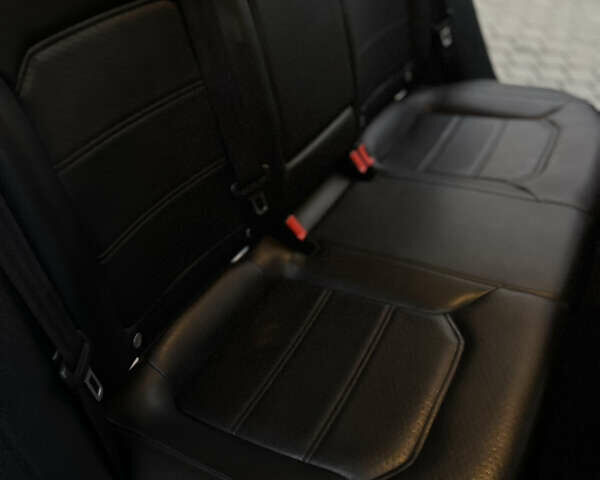 Белый Фольксваген Пассат, объемом двигателя 1.8 л и пробегом 137 тыс. км за 11900 $, фото 35 на Automoto.ua