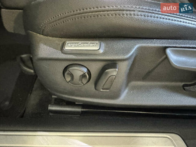 Белый Фольксваген Пассат, объемом двигателя 1.97 л и пробегом 206 тыс. км за 25000 $, фото 23 на Automoto.ua