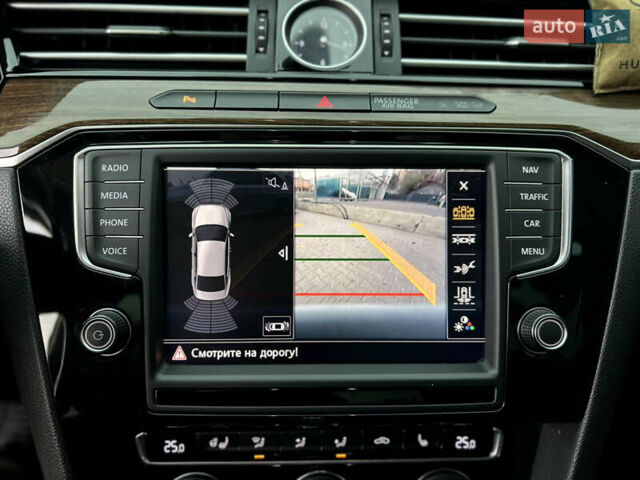 Білий Фольксваген Пассат, об'ємом двигуна 1.4 л та пробігом 248 тис. км за 14500 $, фото 31 на Automoto.ua