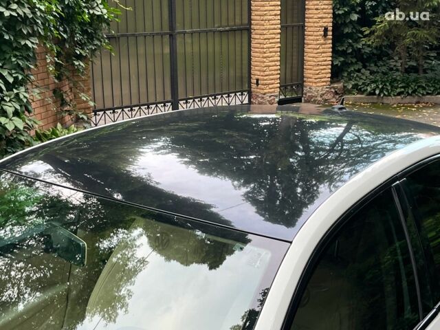 Білий Фольксваген Пассат, об'ємом двигуна 1.8 л та пробігом 162 тис. км за 12940 $, фото 14 на Automoto.ua