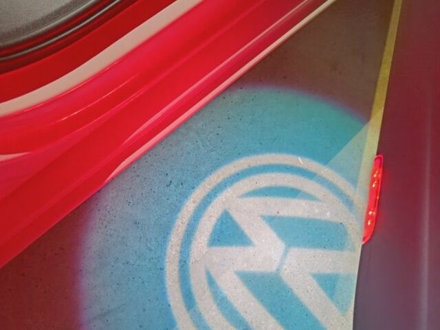 Білий Фольксваген Пассат, об'ємом двигуна 2 л та пробігом 223 тис. км за 16990 $, фото 20 на Automoto.ua