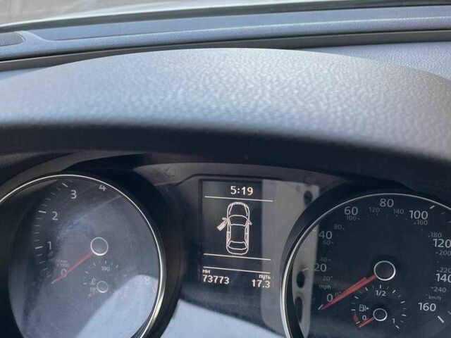 Белый Фольксваген Пассат, объемом двигателя 1.8 л и пробегом 115 тыс. км за 8500 $, фото 5 на Automoto.ua
