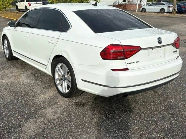 Белый Фольксваген Пассат, объемом двигателя 1.8 л и пробегом 71 тыс. км за 2600 $, фото 4 на Automoto.ua