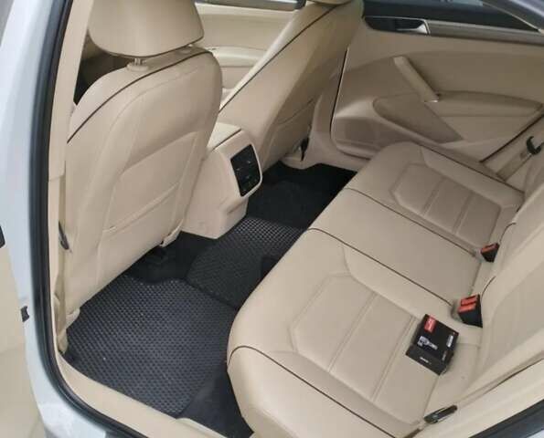 Белый Фольксваген Пассат, объемом двигателя 1.8 л и пробегом 101 тыс. км за 12400 $, фото 10 на Automoto.ua