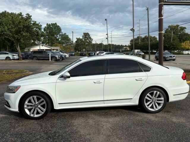 Белый Фольксваген Пассат, объемом двигателя 1.8 л и пробегом 71 тыс. км за 2600 $, фото 3 на Automoto.ua